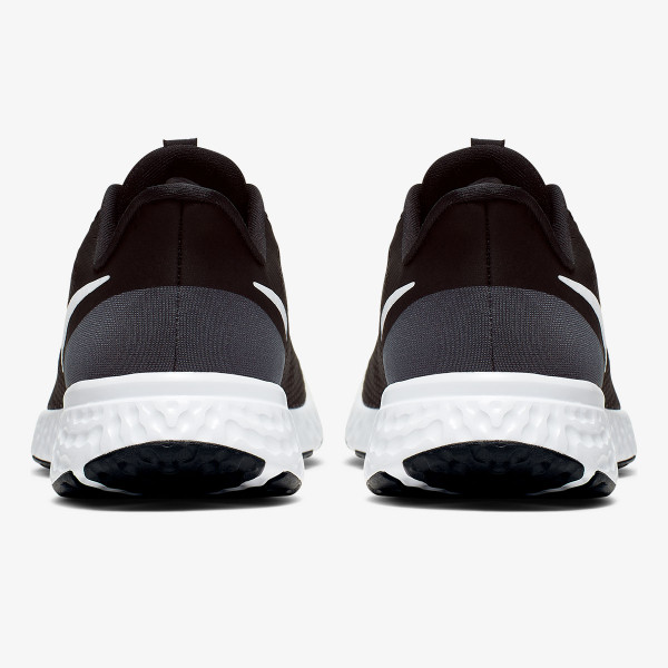 Nike Pantofi Sport REVOLUTION 5 