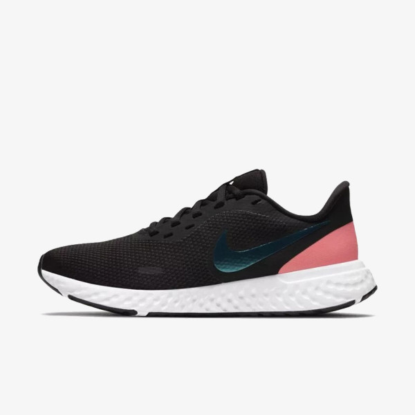 Nike Pantofi Sport WMNS NIKE REVOLUTION 5 