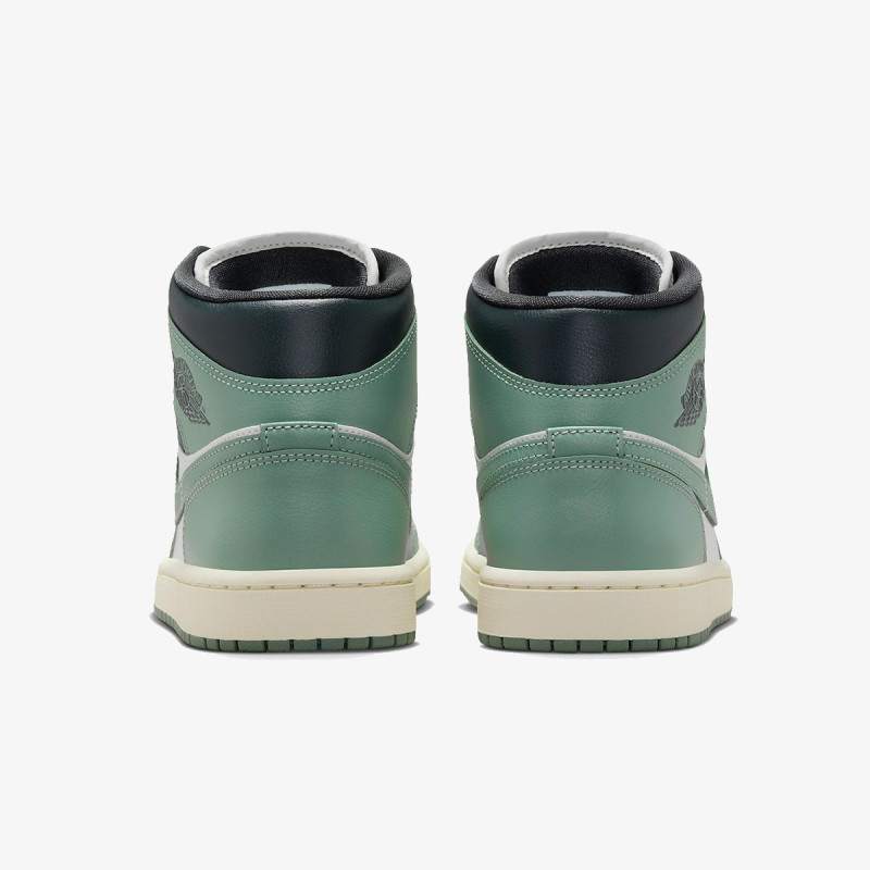 Nike Pantofi Sport WMNS AIR JORDAN 1 MID 