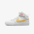 Nike Pantofi Sport Court Borough Mid 2 