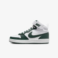 Nike Pantofi Sport Court Borough Mid 2 
