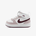 Nike Pantofi Sport Court Borough Mid 2 