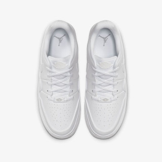 Nike Pantofi Sport WMNS AJ 1 JESTER XX LOW LACED 