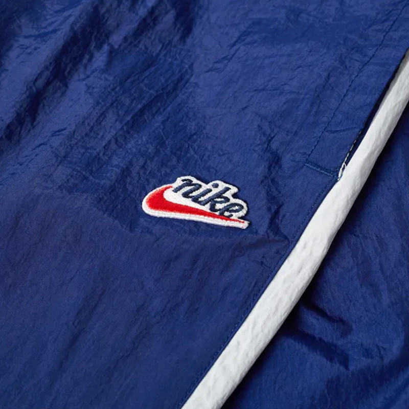 Nike Pantaloni de trening M NSW HE WR PANT WVN SIGNATURE 