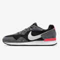 Nike Pantofi Sport Venture Runner 