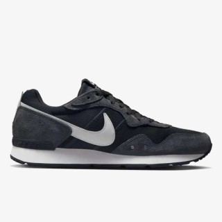 Nike Pantofi Sport Venture Runner 