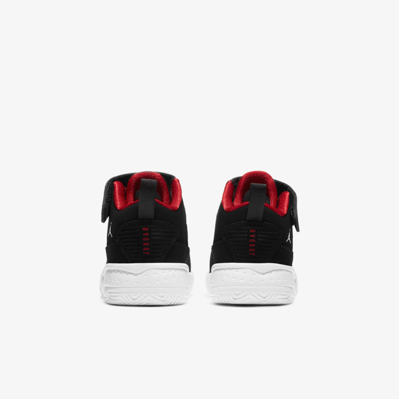 Nike Pantofi Sport JORDAN MAX AURA 2 BT 