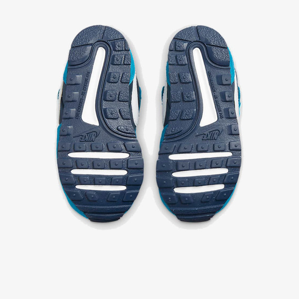 Nike Pantofi Sport MD Valiant 