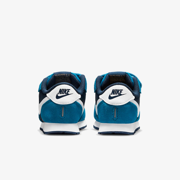 Nike Pantofi Sport MD Valiant 