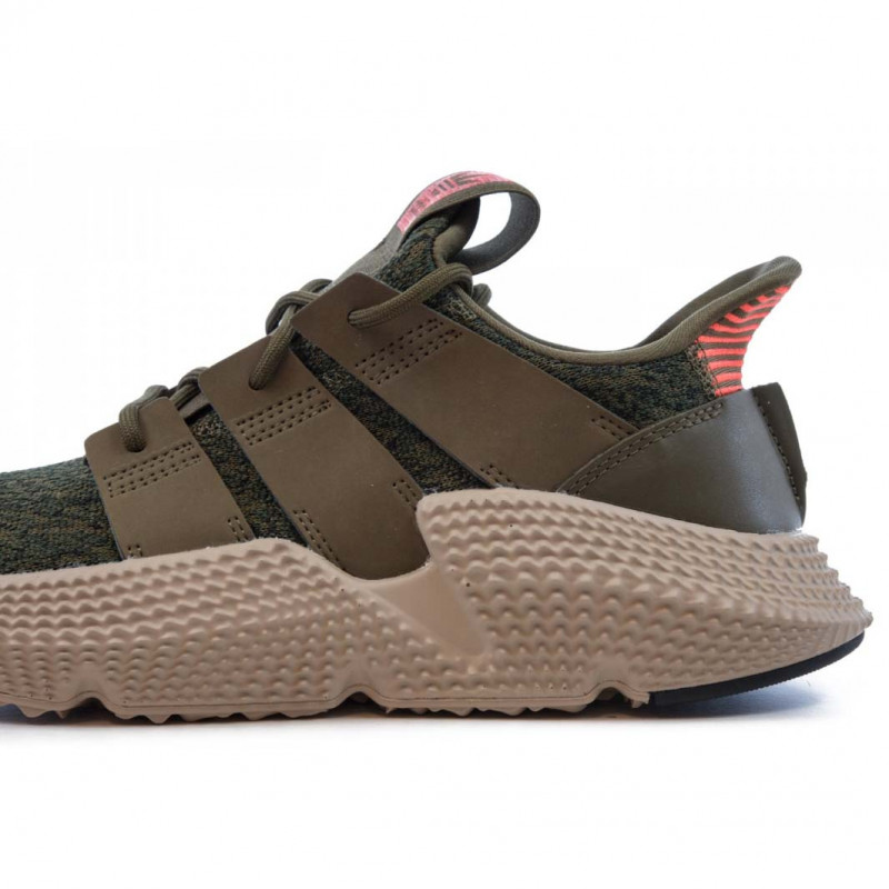 adidas Pantofi Sport PROPHERE TRAOLI/TRAOLI/SOLRED 