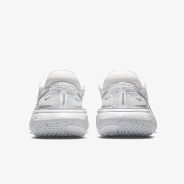 Nike Pantofi Sport WMNS ZOOMX INVINCIBLE RUN FK 