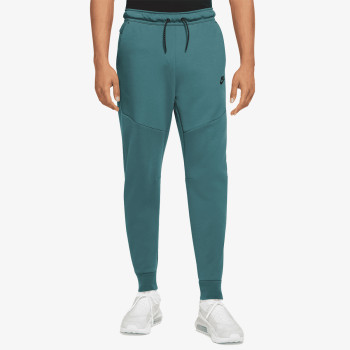 Nike Pantaloni de trening Sportswear Tech 