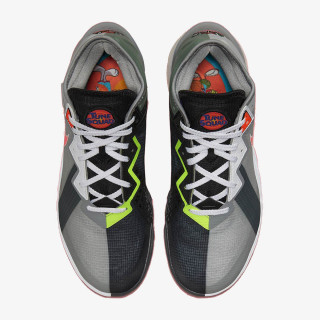 Nike Pantofi Sport LeBron 18 