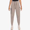 Nike Pantaloni de trening Sportswear Tech 