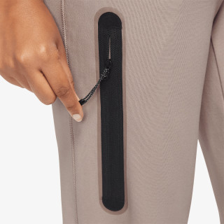 Nike Pantaloni de trening Sportswear Tech 