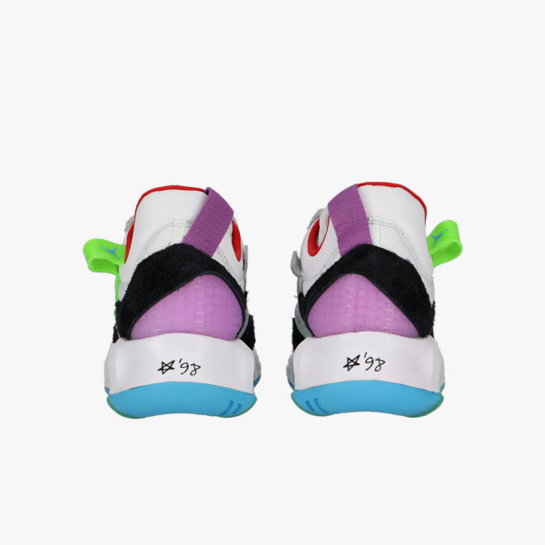 Nike Pantofi Sport JORDAN MA2 