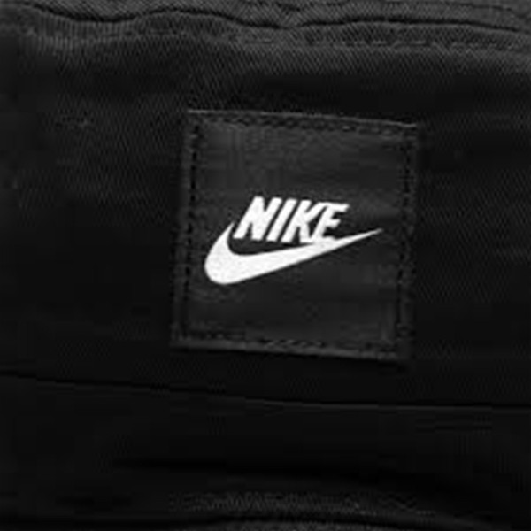 Nike Sapca CORE 