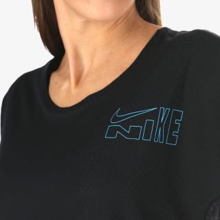 NIKE Tricou W NK ICON CLASH CITY SLEEK SS