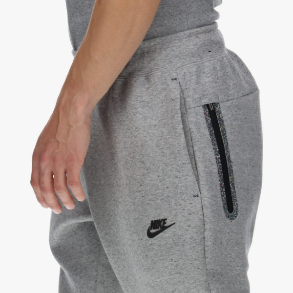 Nike Pantaloni de trening M NSW TECH FLEECE PANT 