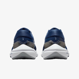 NIKE Pantofi Sport Vomero 16 