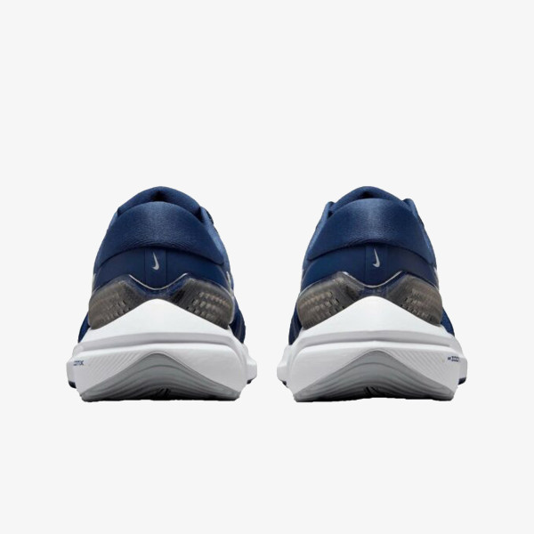 NIKE Pantofi Sport Vomero 16 