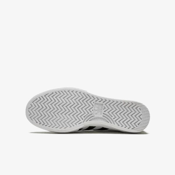 Nike Pantofi Sport Court Borough Low 2 SE 