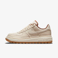Nike Pantofi Sport AIR FORCE 1 LUXE 