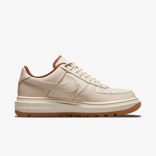 Nike Pantofi Sport AIR FORCE 1 LUXE 