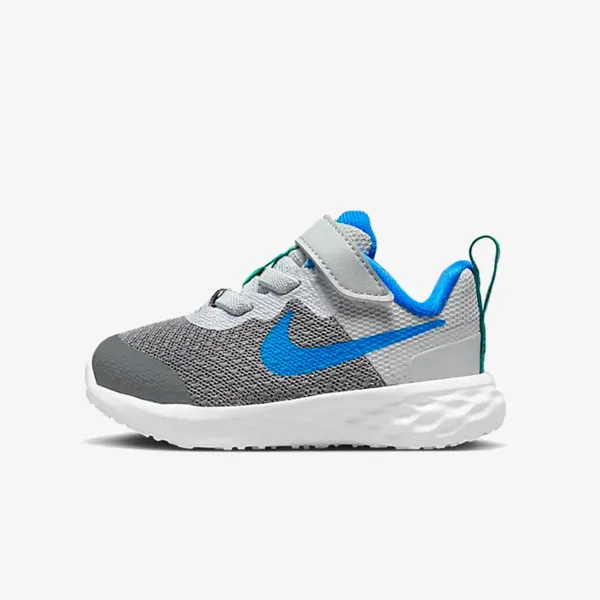 NIKE Pantofi Sport Revolution 6 