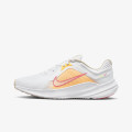 Nike Pantofi Sport WMNS NIKE QUEST 5 