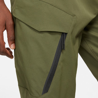 Nike Pantaloni de trening Sportswear Tech Essentials 