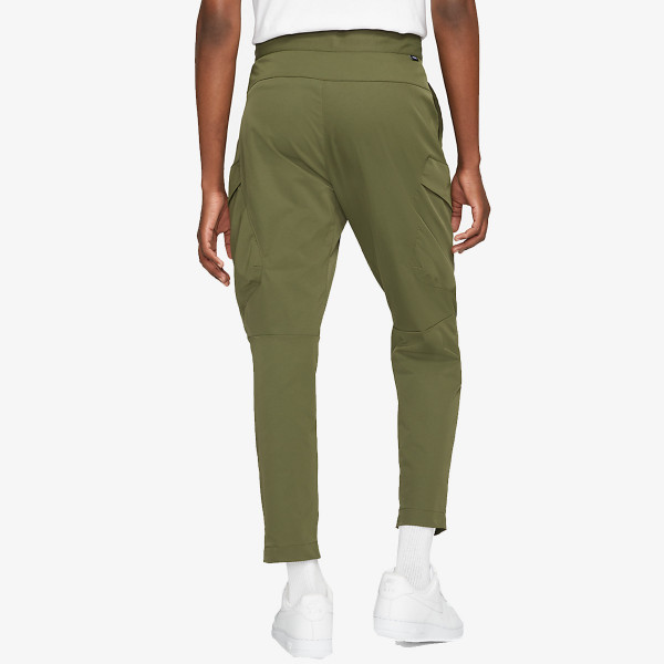 Nike Pantaloni de trening Sportswear Tech Essentials 