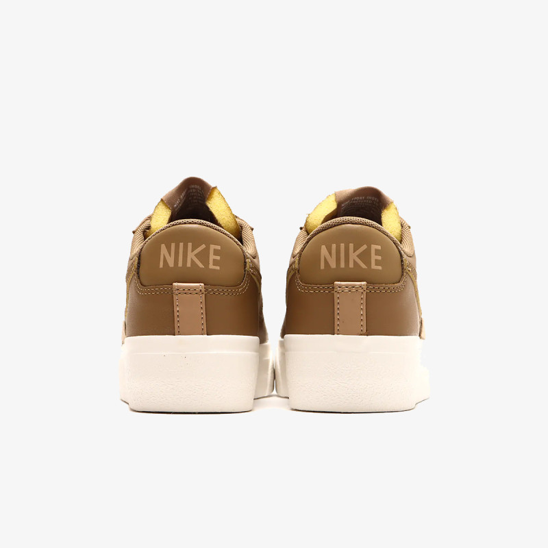 Nike Pantofi Sport Blazer Low Platform 