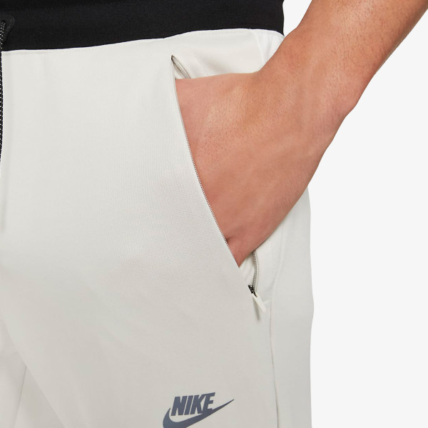 Nike Pantaloni de trening AIR MAX JOGGER 