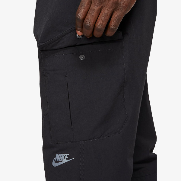 Nike Pantaloni de trening Sportswear Air Max Woven Cargo Jogger Pants 