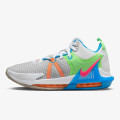 Nike Pantofi Sport LEBRON WITNESS VII 