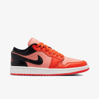 Nike Pantofi Sport WMNS AIR JORDAN 1 LOW SE 