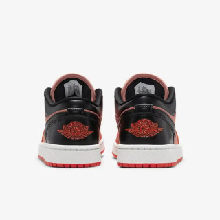Nike Pantofi Sport WMNS AIR JORDAN 1 LOW SE 