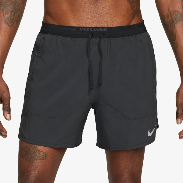 Nike Pantaloni scurti Stride 