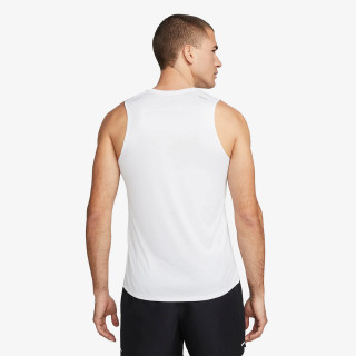 Nike Tricou fara maneci Dri-FIT UV Run Division Miler 