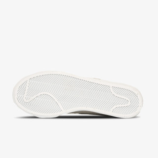 Nike Pantofi Sport Blazer Low Platform 