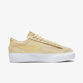 Nike Pantofi Sport Blazer Low Platform 