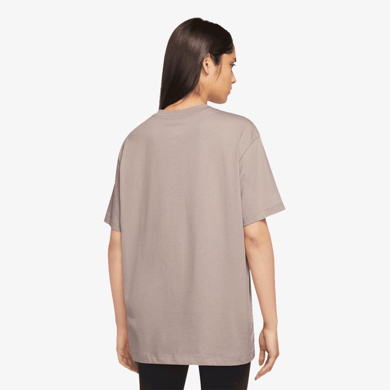 Nike Tricou Sportswear Essentials 