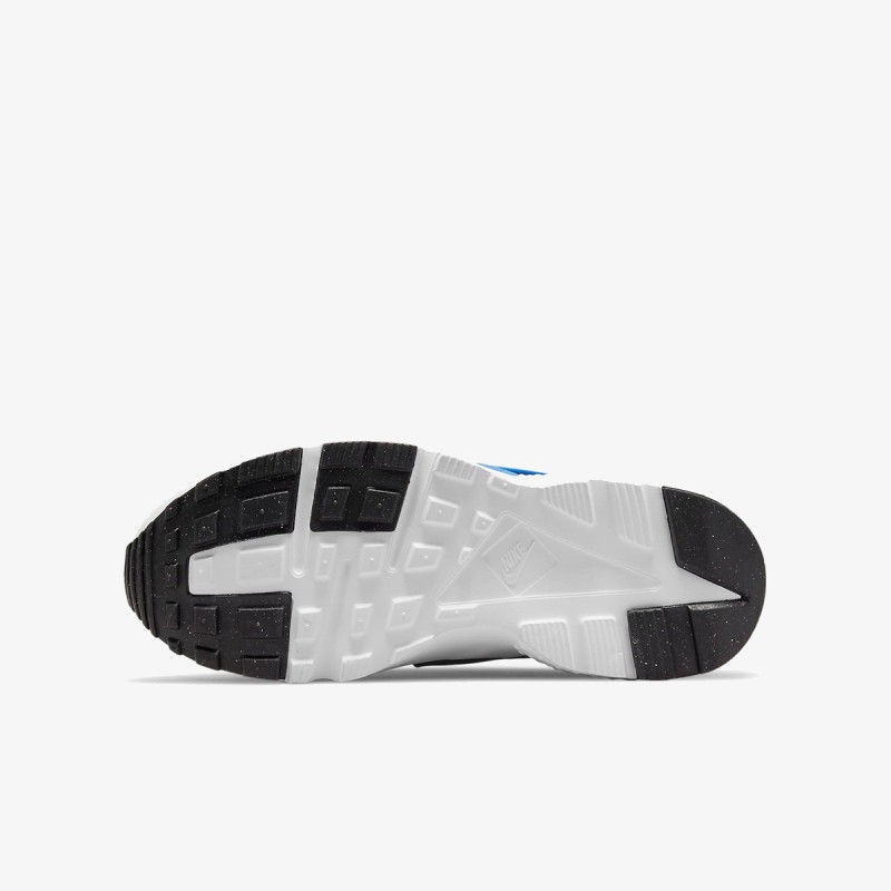 Nike Pantofi Sport HUARACHE RUN 