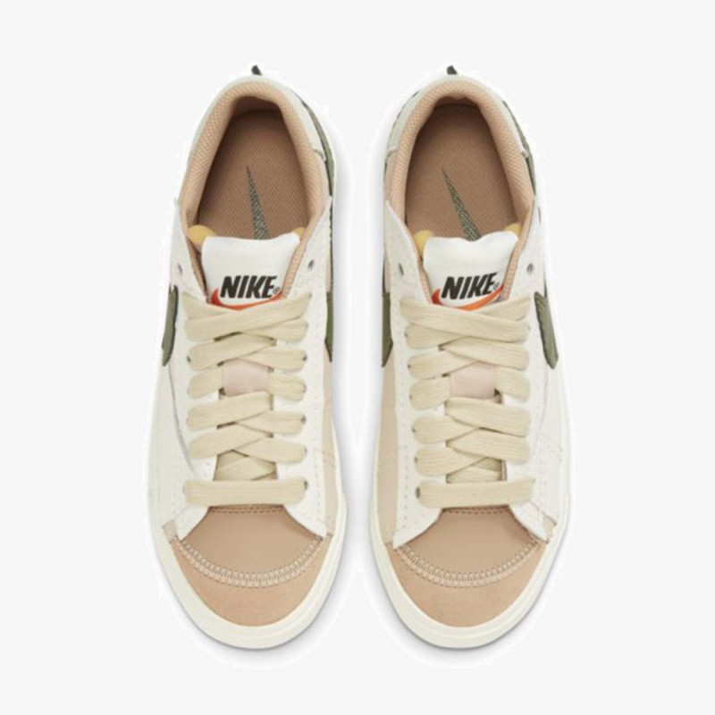 Nike Pantofi Sport W BLAZER LOW '77 JUMBO 