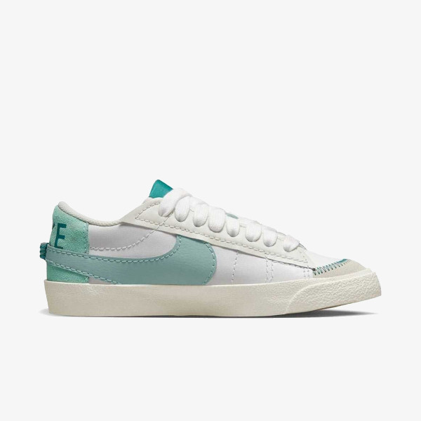 Nike Pantofi Sport W BLAZER LOW '77 JUMBO 