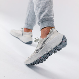 Nike Pantofi Sport Space Hippie 04 