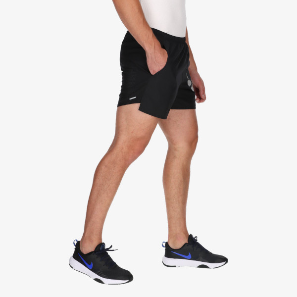 Nike Pantaloni scurti Dri-FIT Challenger Run Division 