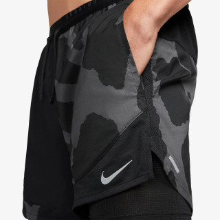 Nike Pantaloni scurti 2 in 1 Dri-FIT Stride Run Division 