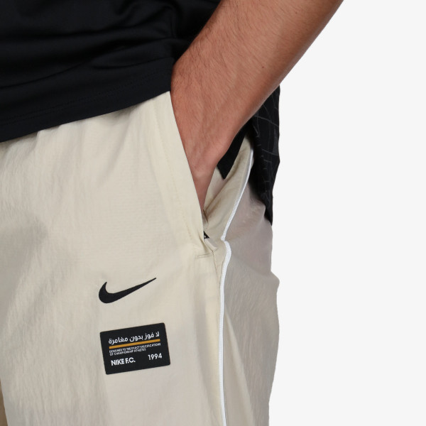 Nike Pantaloni de trening F.C. Repel<br /> 's Woven Football 